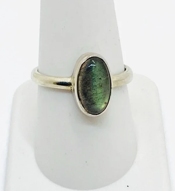 925 Solid Sterling Silver Labradorite Stone Oval Ring Size 9.25