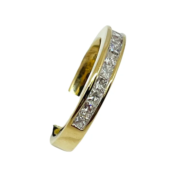 14k Yellow Solid Gold Princess Cut Diamond Band Ring, Size 5.5 - Image 2