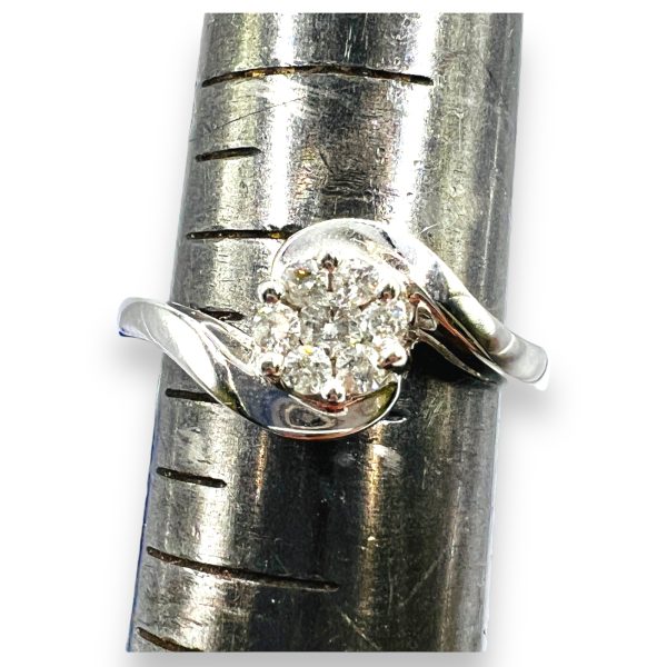 14k White Gold Diamond Cluster Ring 0.25ct SI-I - Image 4