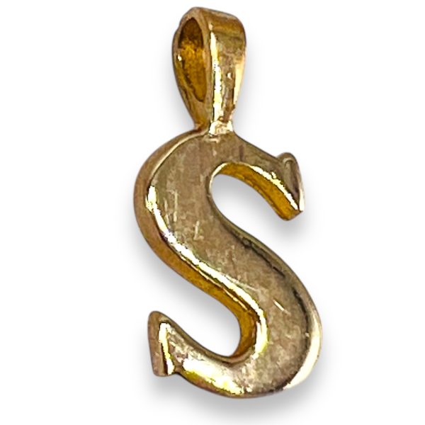 Initials S pendant in solid 10k gold