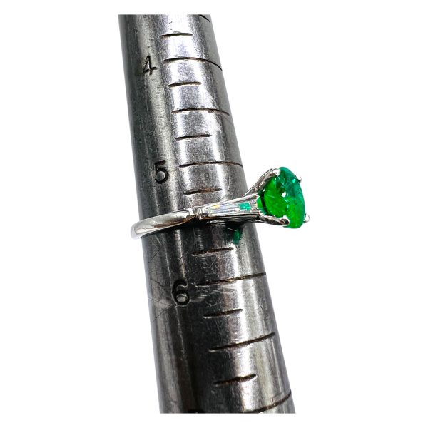 Platinum Emerald Diamond Accent Ring, size 5.5 | Pre-owned - Image 9