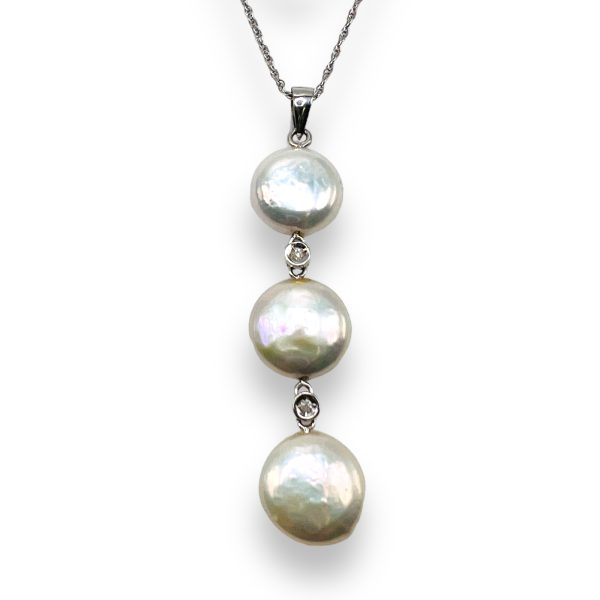 14k White Gold Flat Disc Pearl & Diamond Accent Necklace