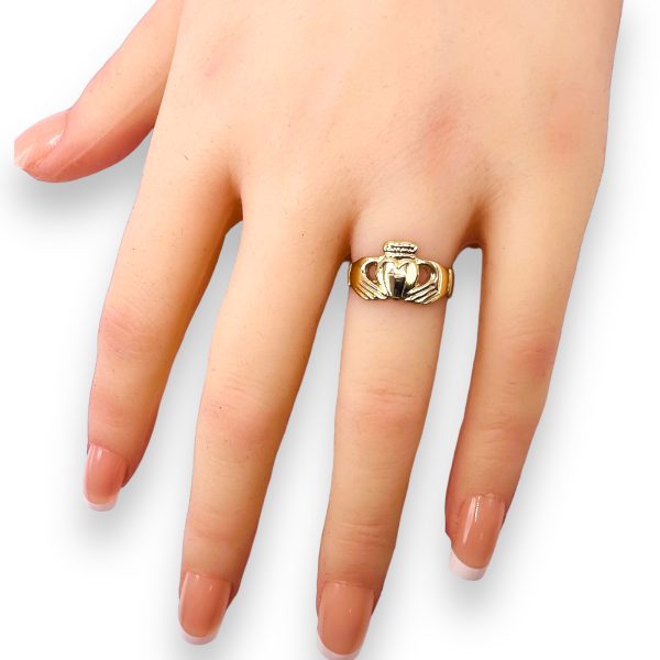 10k Real Yellow Gold Claddagh Ring, Size 5.25 - Image 7