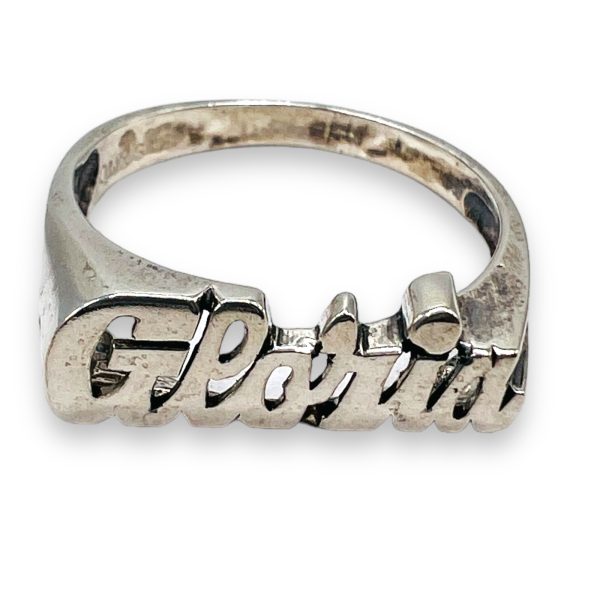 Nameplate Word Ring "Gloria" Size 8 | Sterling Silver - Image 3