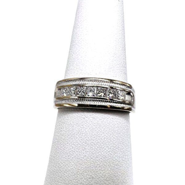 Men's 14k White Gold Diamond Ring, size 8.25 | Pre-owned - Image 5