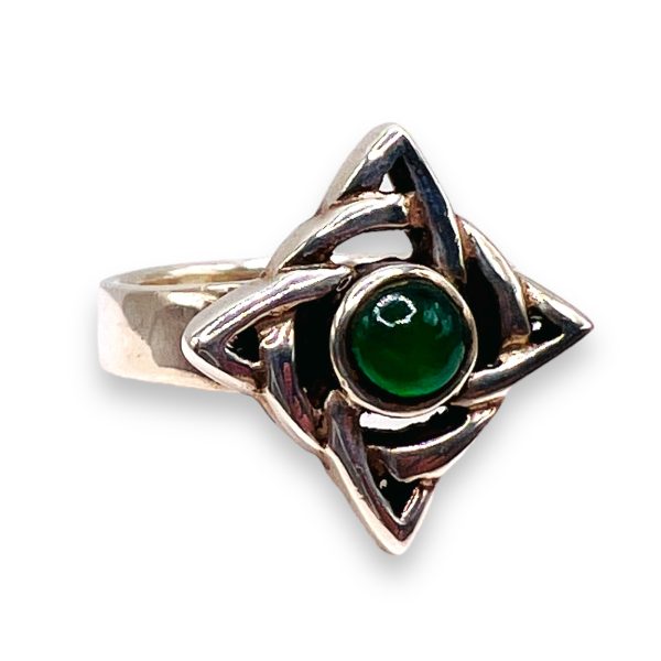 Sterling Silver Green Agate Irish Celtic Ring, Size 8 - Image 9