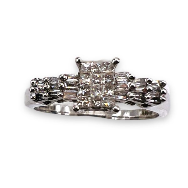 14k Gold Diamond Cluster Ring with Baguette Side Stones - Image 4