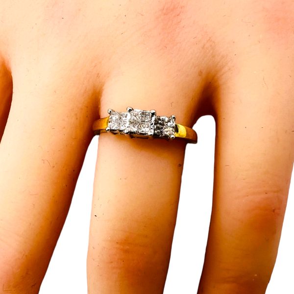 Princess Cut Three Stone Diamond Ring 14k Gold, size 6.75 - Image 7