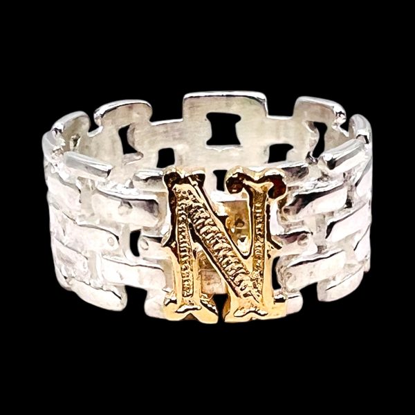 Wide Band Brickwork Initial 'N' Ring 10k Gold Letter, Size 8 - Image 5