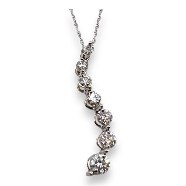 14k White Gold Vertical Diamond Pendant Necklace